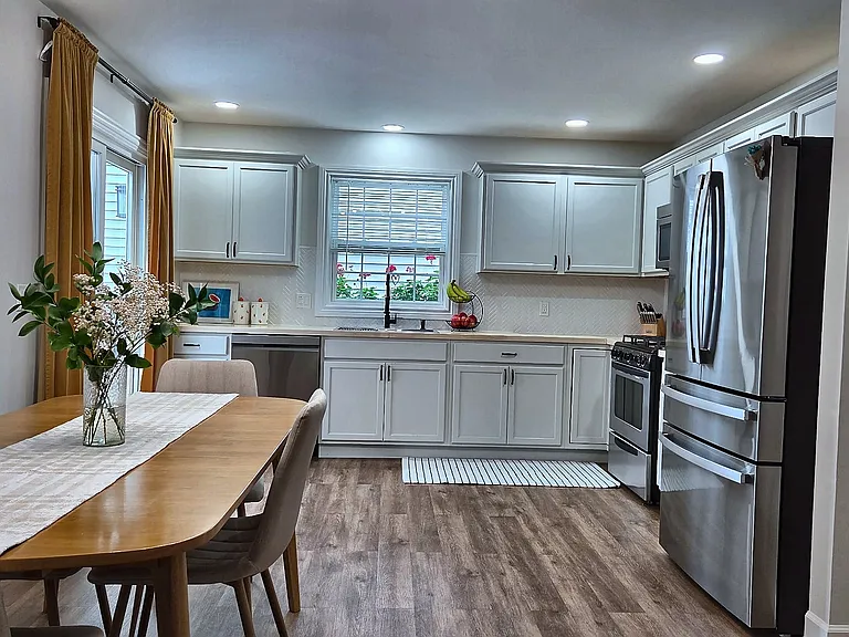 2860 Garden Dr — Photo 6