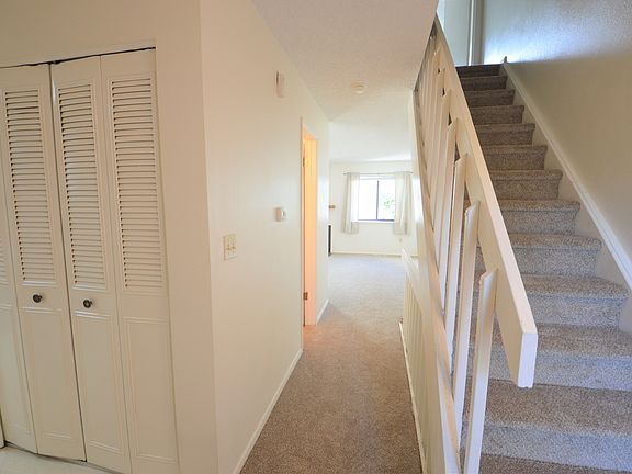 3rd image of 2027 Gyros Cir