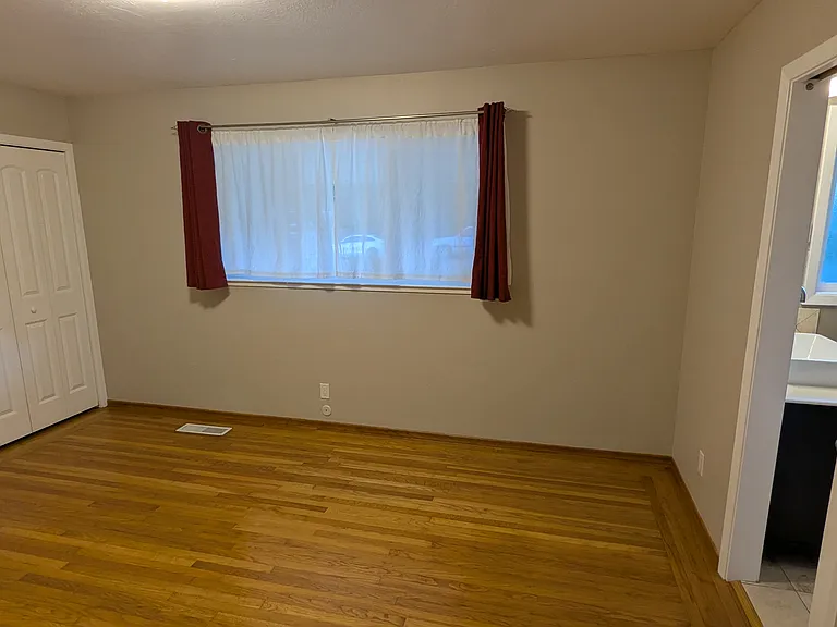 913 Pleasant Hill Rd — Photo 12