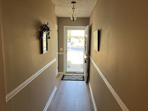 4th image of 3862 Priest Lake Dr