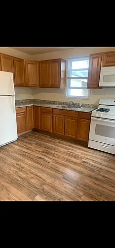 207 King St #B Photo 1
