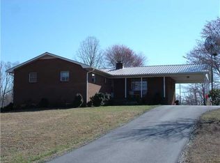 5939 Gallimore Town Rd, Trinity, NC 27370