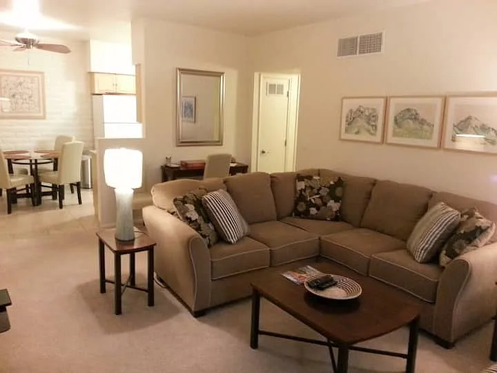 2413 N Loretta Dr #F — Photo 1