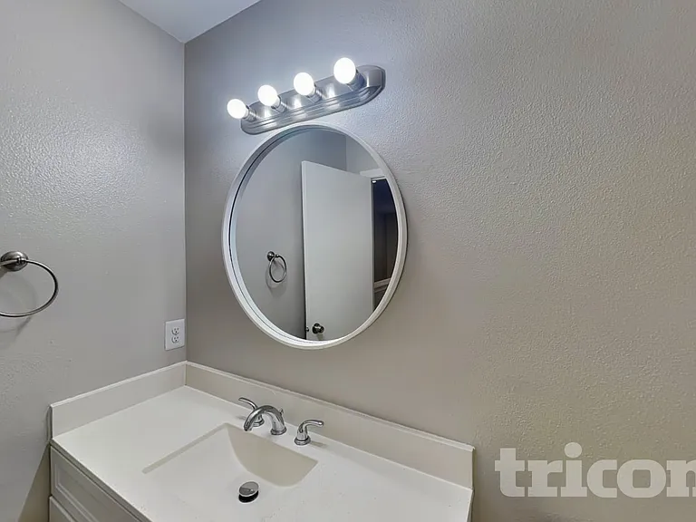 1620 203rd St E — Photo 13