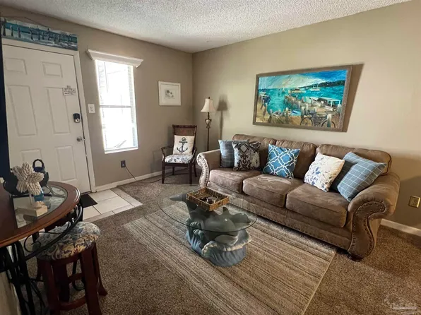 1301 Redwood Ln APT H, Gulf Breeze, FL 32563