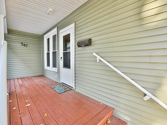 3rd image of 547 Winchester Ave