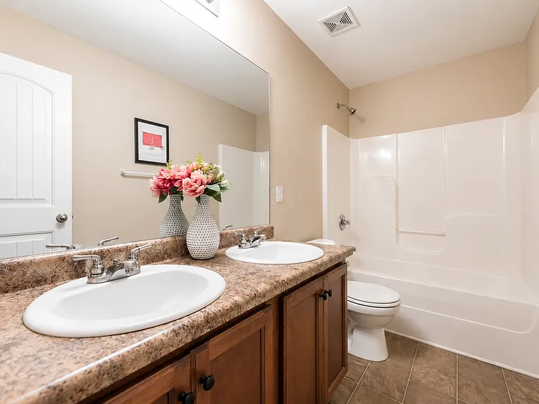 141 Back Cedar Ln — Photo 17