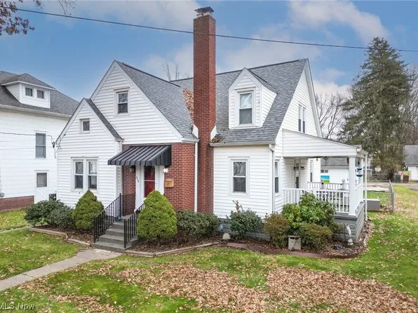 158 Wells Ave, Marietta, OH 45750