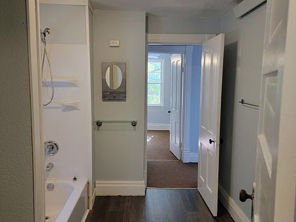4th image of 117 2nd St N APT 2