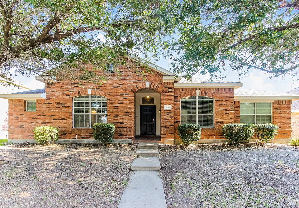 1st image of 629 Camellia Dr