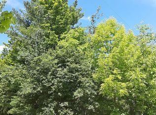 Stoddard Rd, Richmond, MI 48062