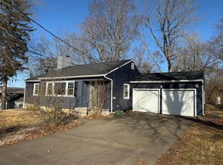 94 Collett St, North Haven, CT 06473