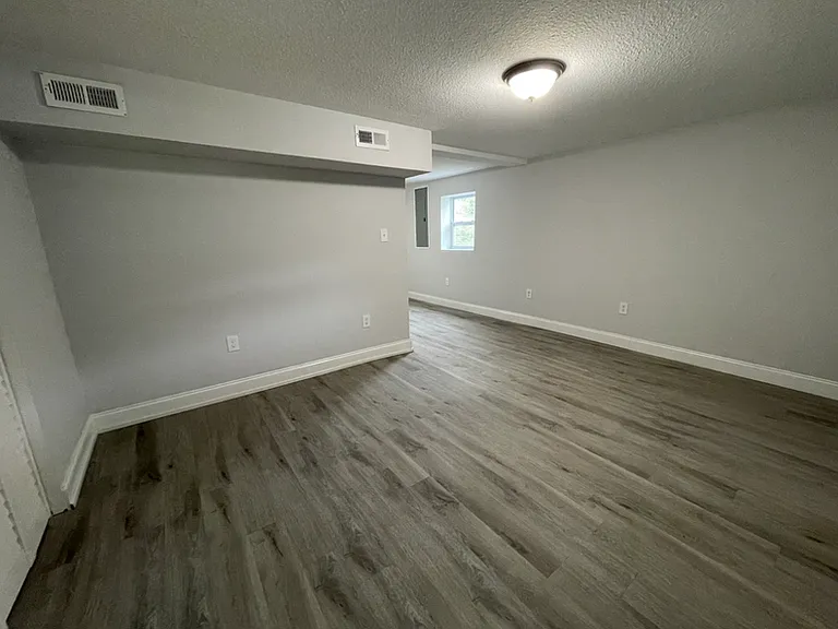 3106 Greenway Dr #2 — Photo 7