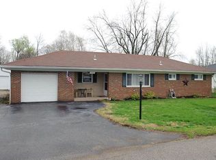 142 Carlisle Ave, Springfield, OH 45504