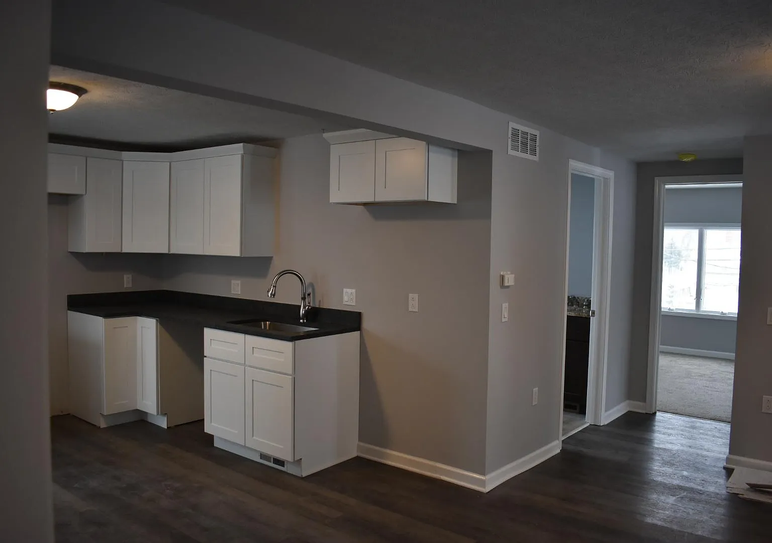 2 bed, $1,300 — Photo 1