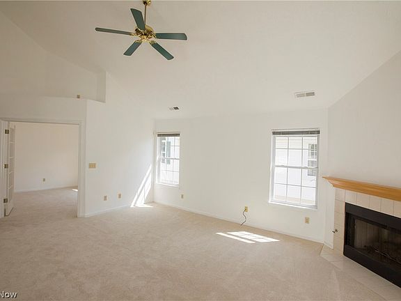 5th image of 192 Vista Cir #10A