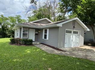1039 Carrico St, Mexico, MO 65265