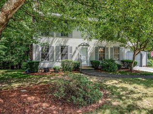 21 Partridge Cir, Hudson, NH 03051