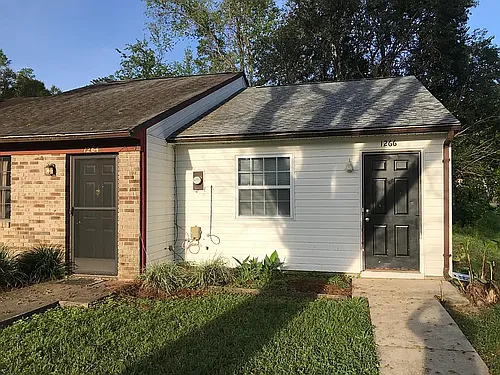 1266 Continental Ct Photo 1