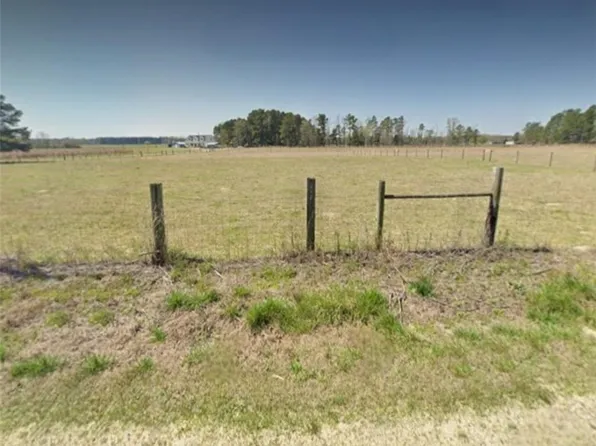 Oak Grove School Rd, Laurinburg, NC 28352