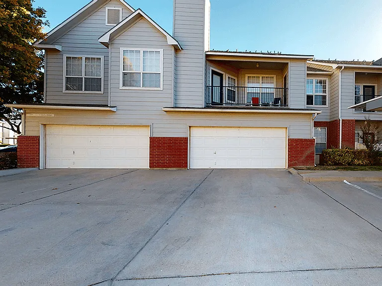 Apartments with Connected Garage!