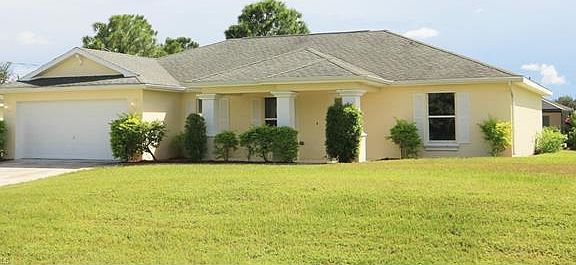 3rd image of 1208 Bayou St E