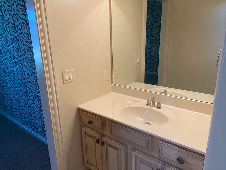 Third bedroom vanity