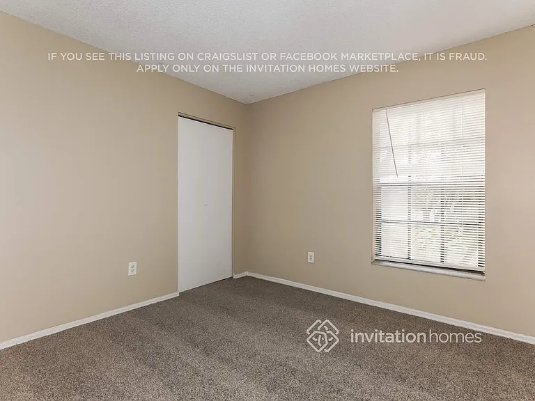 1517 Kestrel Way — Photo 12