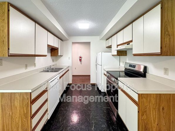 2 Nancy Dr