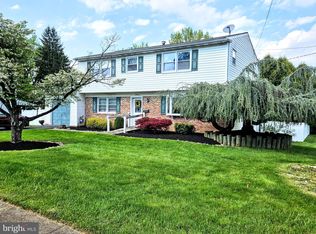 1405 Hampton Ln, Warminster, PA 18974