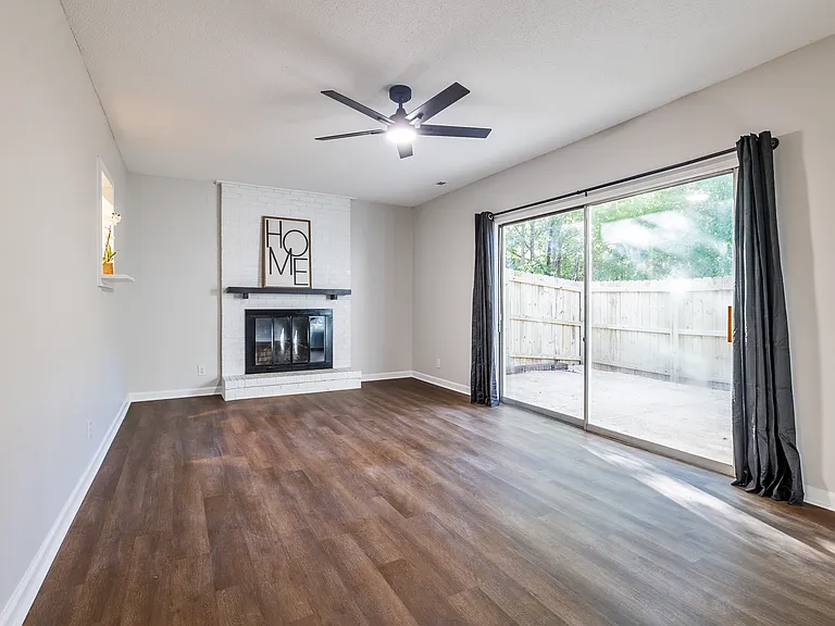 553 Winding Creek Rd #A — Photo 18