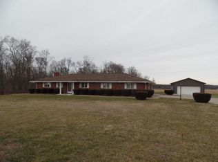 1770 Refugee Rd SW, Hebron, OH 43025