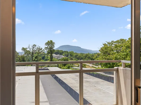 1131 Stringers Ridge Rd APT 4G, Chattanooga, TN 37405