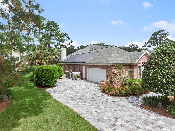 2nd image of 3982 Chicora Wood Pl