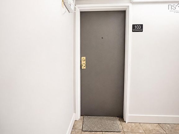 2nd image of 34 Veronica Dr #103
