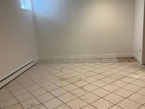 5th image of 76 Coolidge St