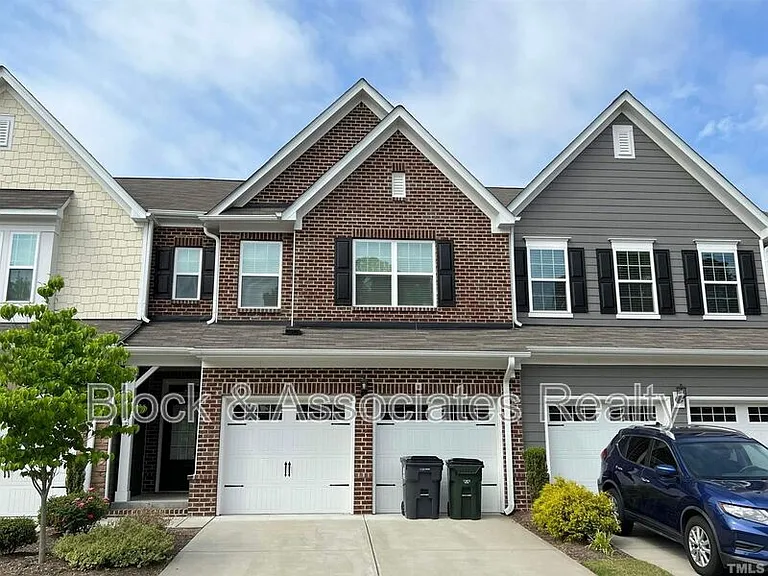 1156 Lookout Ridge Rd — Photo 1