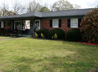 171 S Magnolia St, Forest City, NC 28043