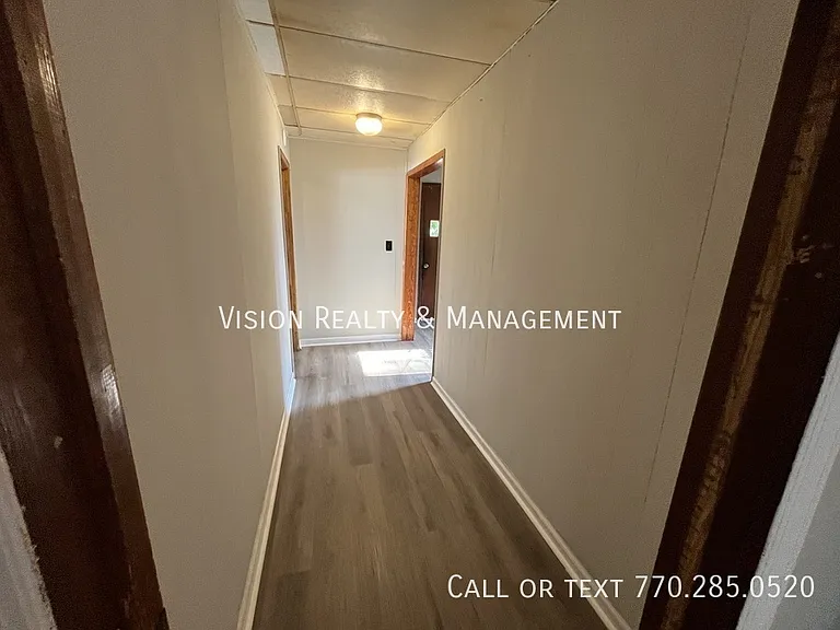 802 Williams St — Photo 20
