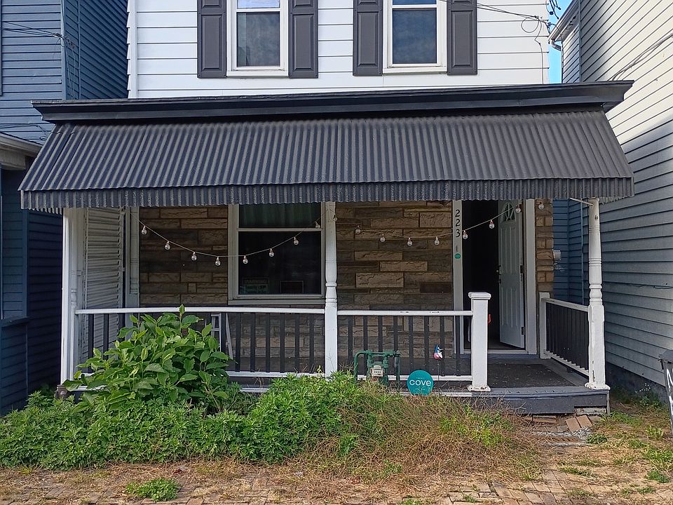 1st image of 223 E 14th Ave