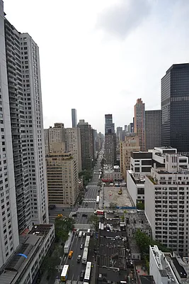 Rented by Olnick Organization | media 10