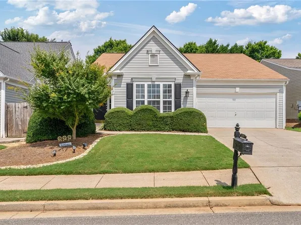 3707 Delfaire Trce, Cumming, GA 30040