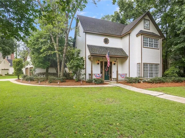 301 Vine Ct, Mandeville, LA 70448