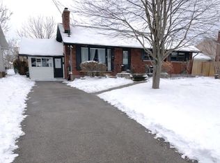 24 Brisbane Gln, Saint Catharines, ON L2N3K9