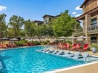 7100 Covered Bridge Dr, Austin, TX 78736