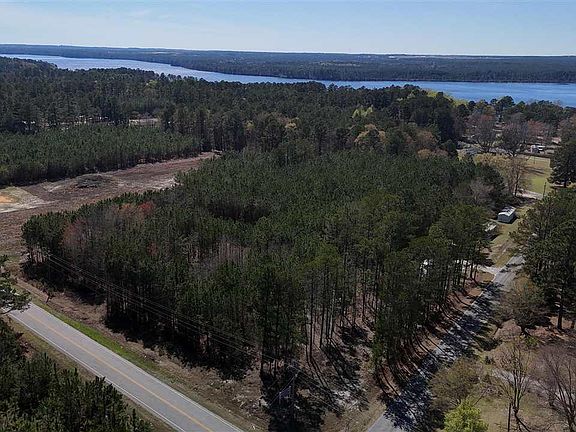 3rd image of Middendorf Rd