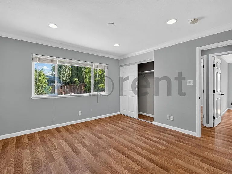 533 Don Carlos Ct — Photo 25