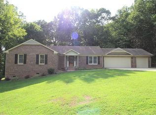 4607 Golden Acres Rd, Oak Ridge, NC 27310