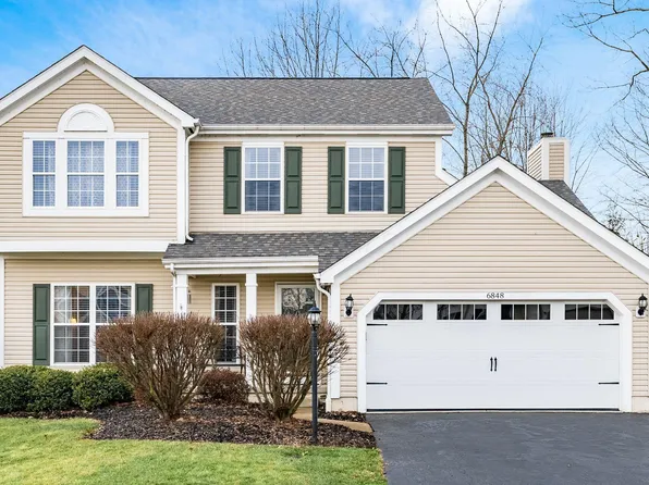 6848 Four Seasons Dr, Westerville, OH 43082