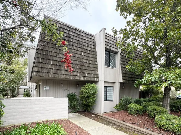 1043 39th St, Sacramento, CA 95816